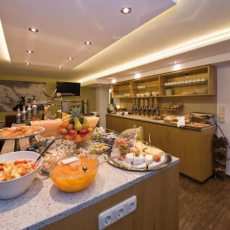 Garni Rauch Hotel 3*