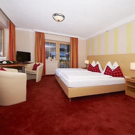 Hotel Garni Rauch Sankt Anton am Arlberg